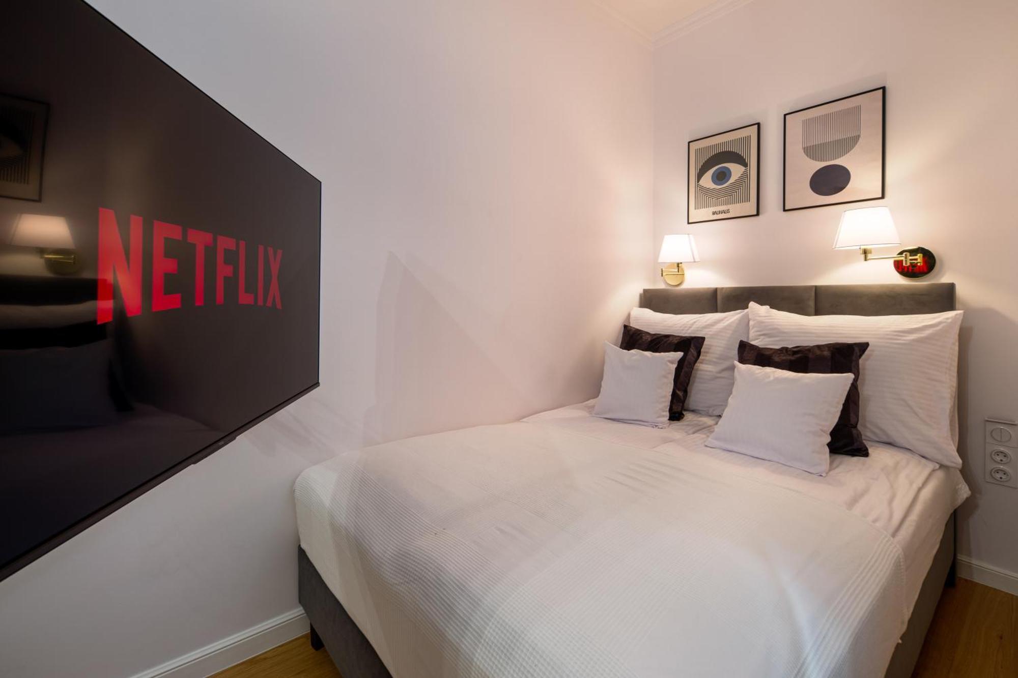 Discover Krakow Apartments - Lubomirskiego St - Classic & Modern - Near Main Station, Netflix And Ac Eksteriør bilde
